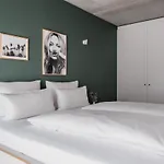 Cloud N°7 4* Τούμπινγκεν