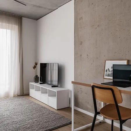 Cloud N°7 Aparthotel