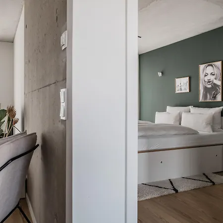 アパートホテル Cloud N°7